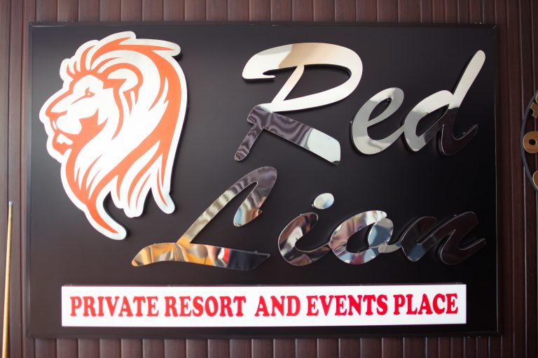 Red Lion Private Pool Resort