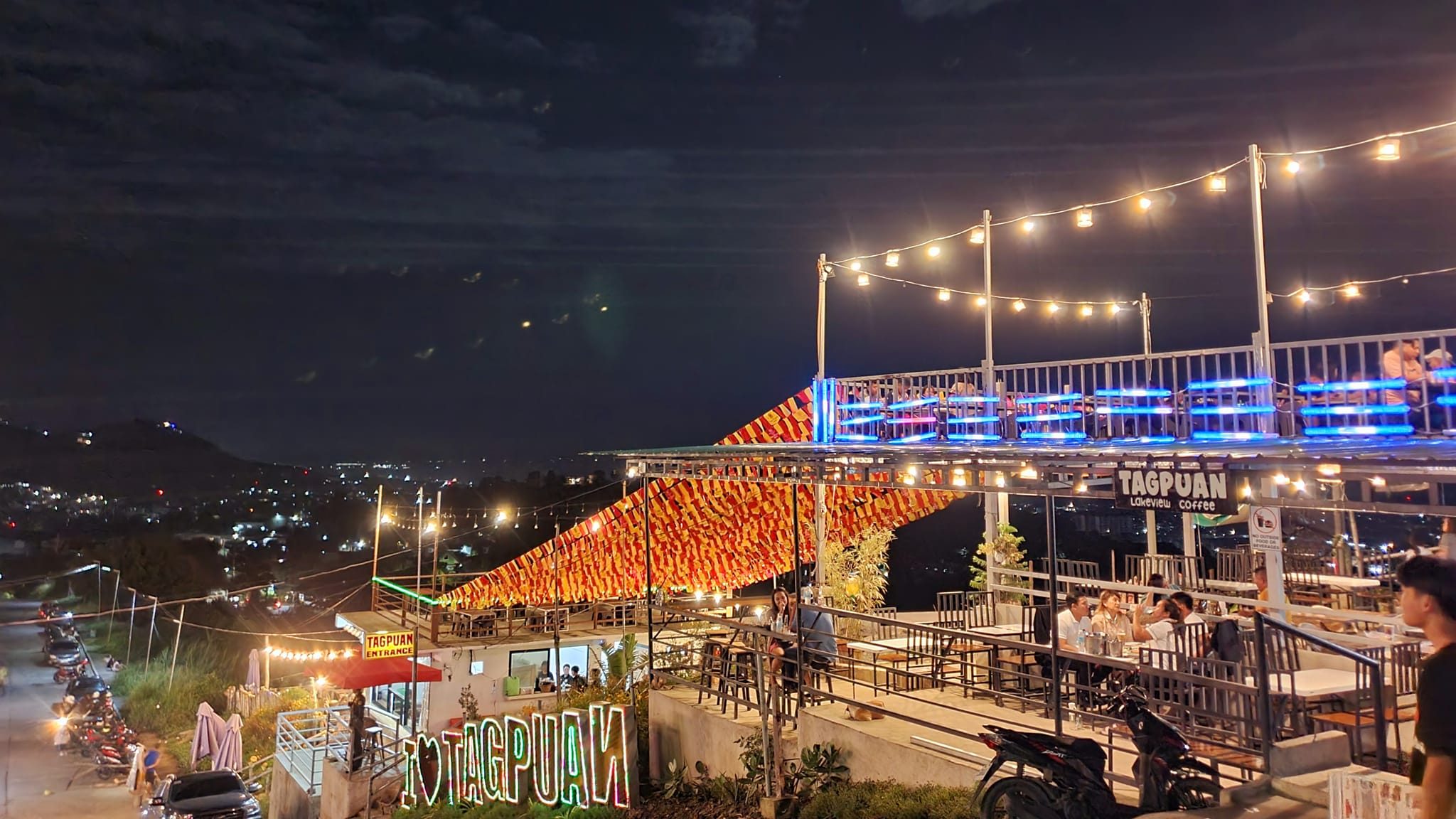 Tagpuan Lakeview Coffee